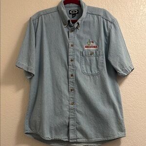 Men's Denim University of Arizona Embroderied Logo Short Sleeve Button Up Size L